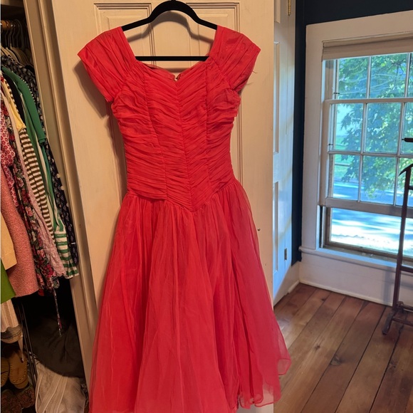Handmade Dresses & Skirts - Bubblegum pink vintage handmade dress 1950-1960s